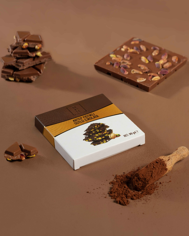 Fıstıklı Kare Tablet 90 GR